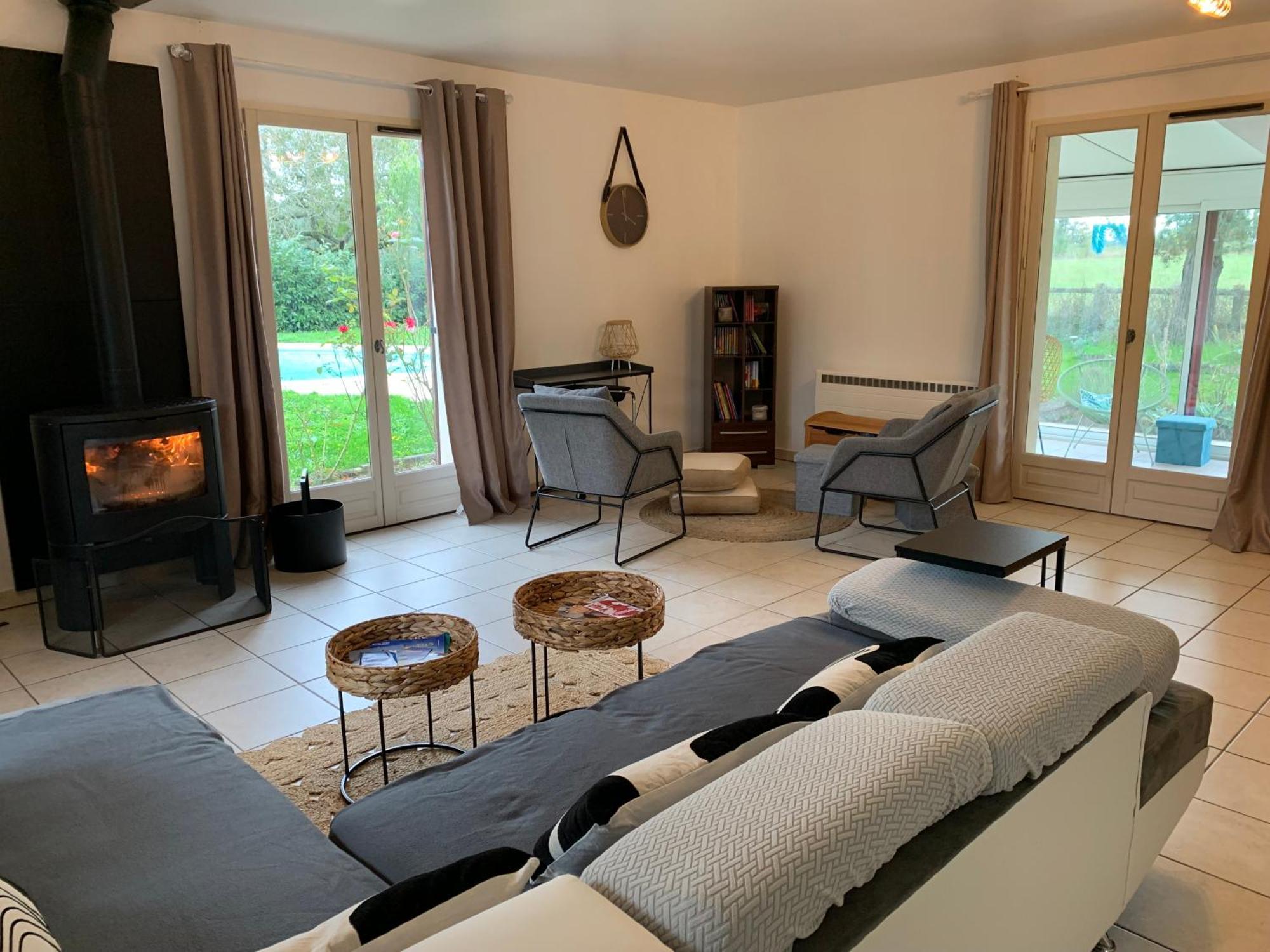 Gite 3 Etoiles Les Gourlines Avec Balneo, Veranda, Piscine Et Garage Avermes Exterior photo